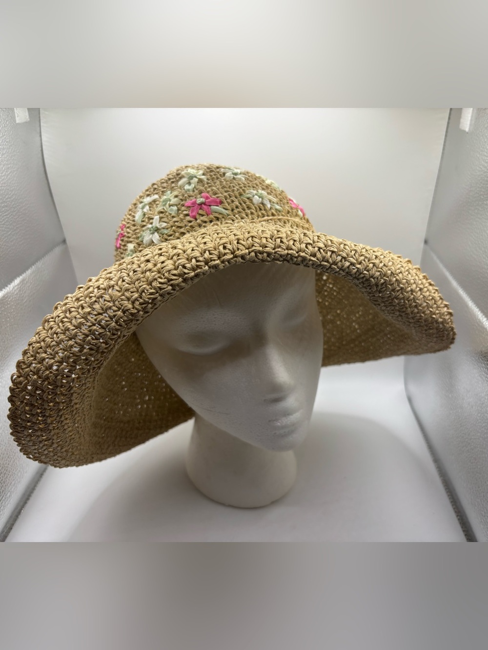 Straw Floppy Sun Hat Womens OS Tan Flowers Vintage Beach Vacation